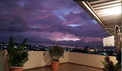 Casa em condomínio fechado com 3 quartos à venda no Petrópolis, Manaus , 550 m2 por R$ 450.000