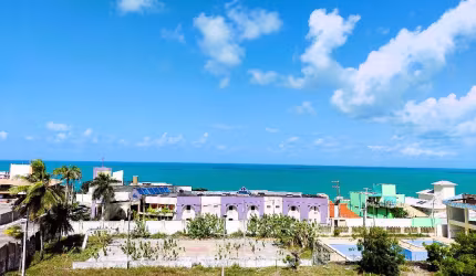 Ponta Negra, 2 quartos mobiliado e decorado a poucos passos da beira mar.