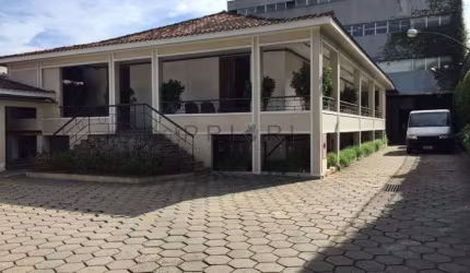 Prédio inteiro para aluguel e venda com 2988 m²- São Cristovão