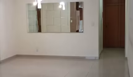 Vendo Apartamento de 03 Quartos na Rua Coração de Maria - Méier