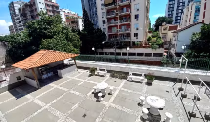Apartamento 01 quarto com dependência- Tijuca