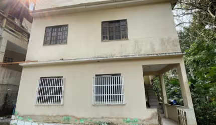 Casa térrea 02 quartos em Caetés- Angra dos Reis