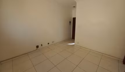 Apartamento 02 quartos em Cascadura