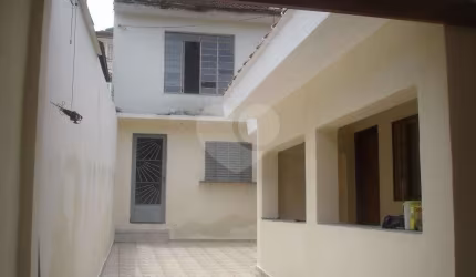 Casa térrea com 2 quartos à venda em Vila Irmãos Arnoni - SP