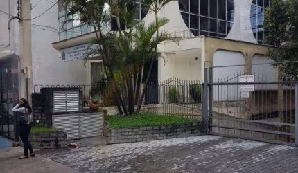 Prédio inteiro para locação em Tucuruvi - SP