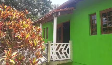 Sobrado com 3 quartos à venda em Capoavinha - SP