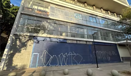 Loja à venda em Centro - SP