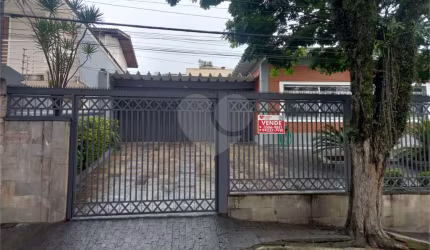 Casa com 4 quartos à venda em Vila Irmãos Arnoni - SP