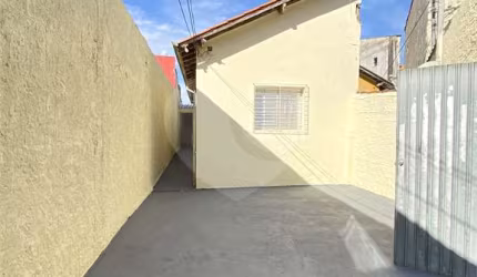 Casa de vila com 1 quartos à venda em Vila Baruel - SP