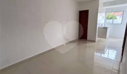 Apartamento com 2 quartos para locação em Vila Mazzei - SP
