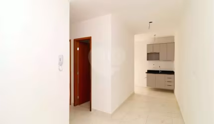 Apartamento com 2 quartos para locação em Vila Mazzei - SP