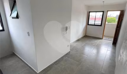 Condomínio com 3 quartos à venda em Vila Constança - SP