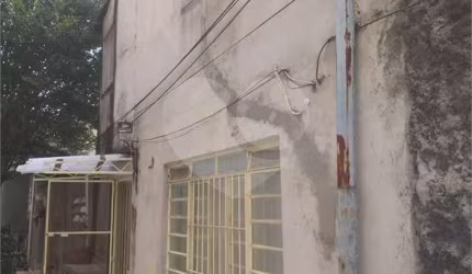 Sobrado com 3 quartos à venda em Vila Nivi - SP