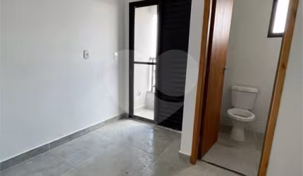 Condomínio com 2 quartos à venda em Vila Constança - SP