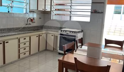 Sobrado com 3 quartos à venda em Vila Paiva - SP