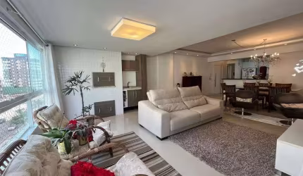 Apartamento com 3 quartos à venda na Avenida Ubirajara, Navegantes, Capão da Canoa por R$ 1.200.000