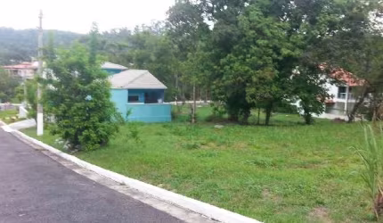 Residential / Land Lot
