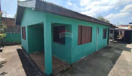 Casa com 93m², em terreno de 342m², no bairro Novo Esteio, Esteio.