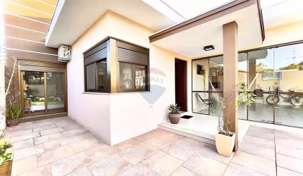 Casa  moderna com estilo, qualidade e bom gosto,! 180m2, centro,  01 suíte , 03 dormitórios, localizada em -Sapucaia do sul
