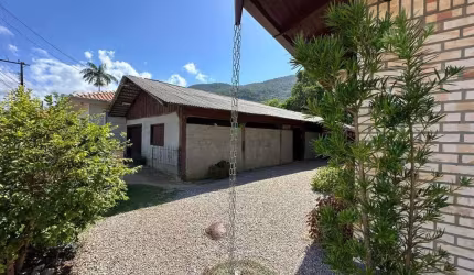 Casa com 5 quartos à venda na Rua Geral do Itinga, 7040, Itinga, Tijucas por R$ 1.300.000