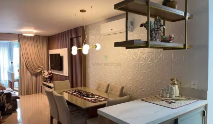 Apartamento com 2 quartos à venda na 13 de Maio, 13, Centro, Tijucas por R$ 779.000