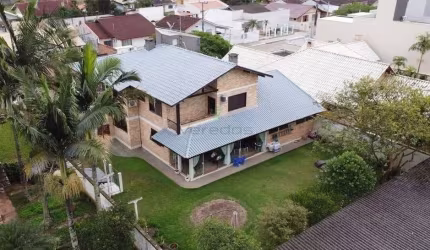 Casa com 4 quartos à venda na Centro, 22, Centro, Tijucas por R$ 2.500.000