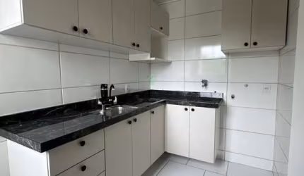 Apartamento com 2 quartos à venda na Rua do Governo, 1117, Centro, Tijucas por R$ 290.000