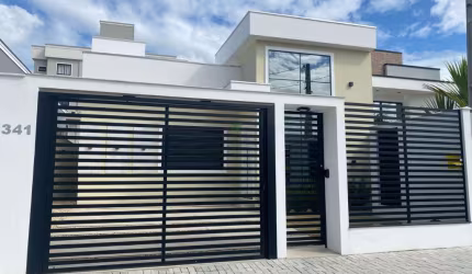 Casa com 3 quartos à venda na Bosque da Mata, 785, Areias, Tijucas por R$ 830.000