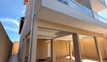 Casa à Venda em Praia Grande, 2 dormitórios, Ribeirópolis - R$265 mil