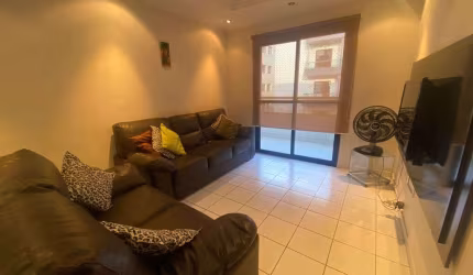 Apartamento à Venda em Praia Grande, 2 dormitórios, Ocian - R$385 mil