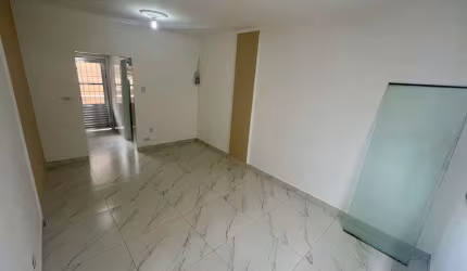 Kitnet à venda em Praia Grande – Boqueirão - R$189 mil