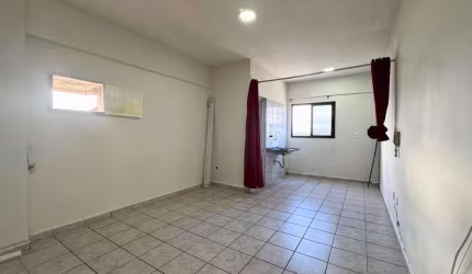 Apartamento à venda em Praia Grande – Ocian - R$ 194 mil