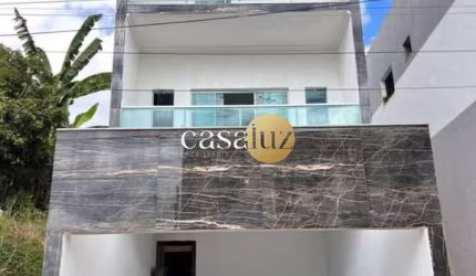 Casa localizada no bairro Masterville/Sarzedo
