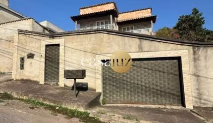 Casa localizada no bairro Liberdade/Sarzedo