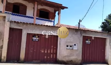 2 casas localizadas no bairro Olaria/ Belo Horizonte