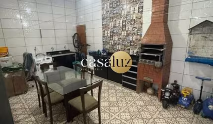 Casa localizada no bairro Bom Jardim/ Mario Campos