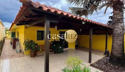 Casa localizada no bairro Santa Rosa/ Sarzedo