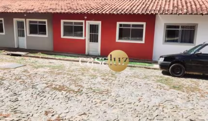 Casa em condomínio localizada no bairro Vivenda do Vale/ Mateus Leme