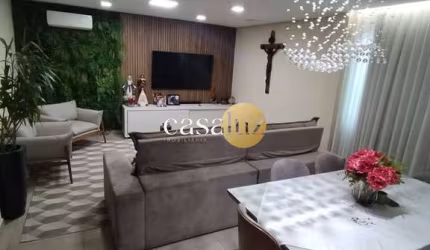 Casa Triplex de alto padrão localizada no bairro Paulo Camilo /Betim