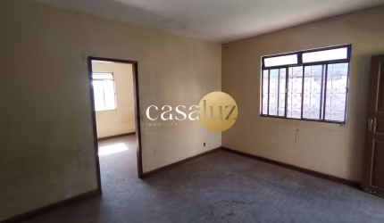 Casa localizada no bairro Lindéia /Belo Horizonte