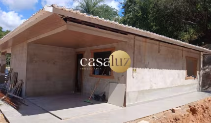 Sítio em fase de acabamento localizado no bairro Serra Azul /Sarzedo