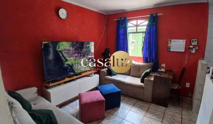 Casa de 2 pavimentos localizada no bairro Vila Pinho /Belo Horizonte