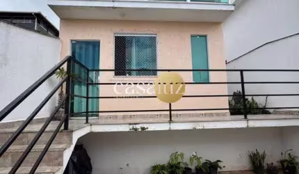 Casa duplex localizada no bairro Masterville/ Sarzedo