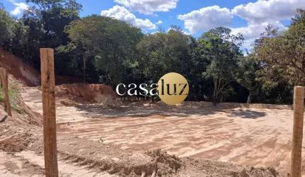 Terreno localizado no bairro Serra Azul /Sarzedo