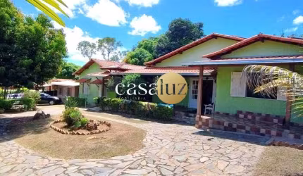 Sítio com 3 casas localizado no bairro Palmital /Lagoa Santa