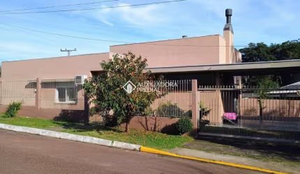 Casa em condomínio fechado com 3 quartos para alugar na Grápia (Cantegril Iv), 158, São Lucas, Viamão, 153 m2 por R$ 4.590