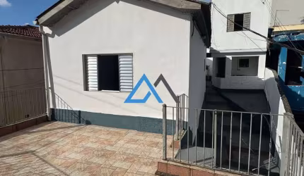 Casa à Venda em Pirituba, Jardim Líbano, com 2 Residências no Terreno