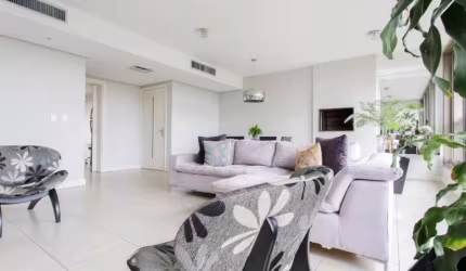Apartamento com 4 quartos para alugar na Rua Primeiro de Janeiro, 150, Três Figueiras, Porto Alegre, 130 m2 por R$ 8.900