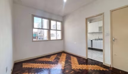 Apartamento com 2 quartos para alugar na Avenida Bastian, 55, Centro Histórico, Porto Alegre, 64 m2 por R$ 2.400