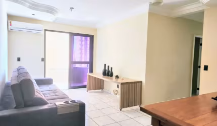 Excelente Apto com 4 dormitórios sendo 1 suite, 2 vagas portaria 24 hs.